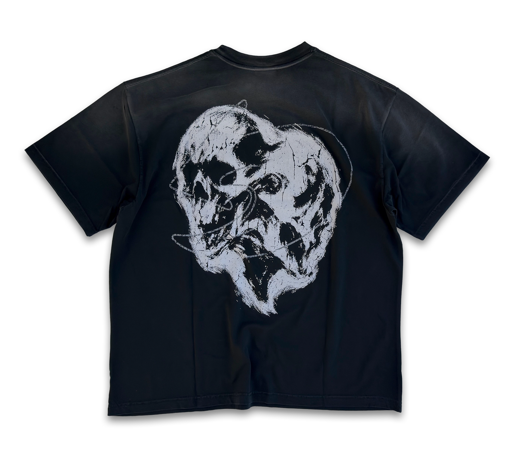 UUNDO Obscura tee back dark gray t-shirt with white graphic design